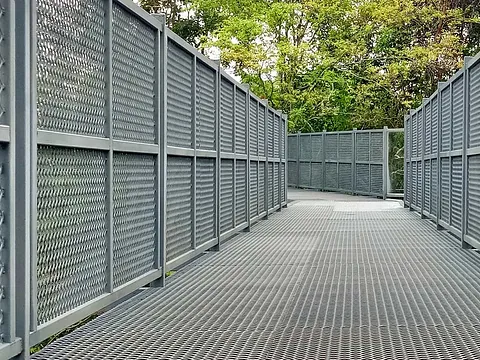 steel-walkway-1